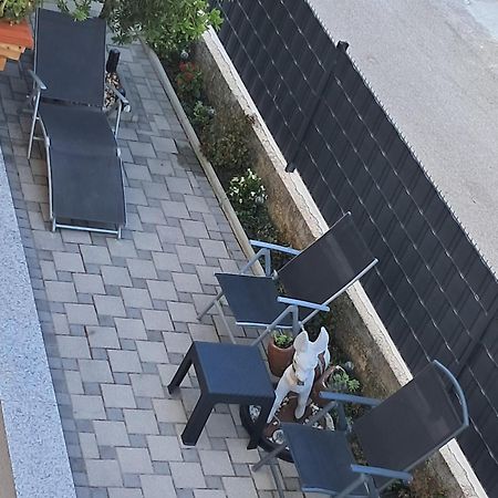 Apartment Radalj Kaštela المظهر الخارجي الصورة