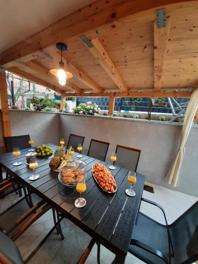 Apartment Radalj Kaštela المظهر الخارجي الصورة
