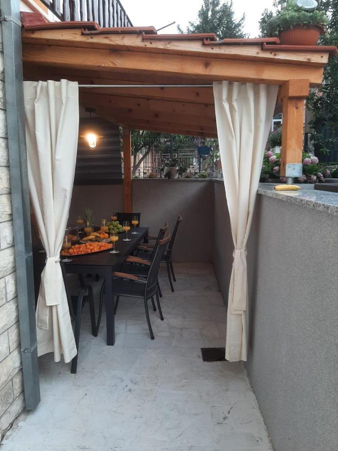 Apartment Radalj Kaštela المظهر الخارجي الصورة