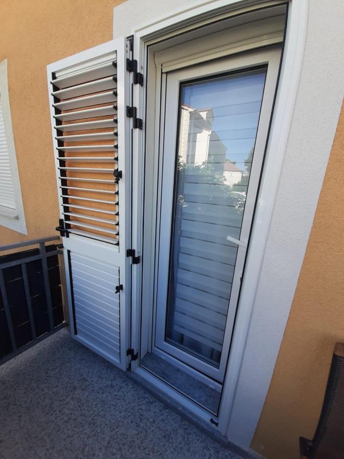 Apartment Radalj Kaštela المظهر الخارجي الصورة