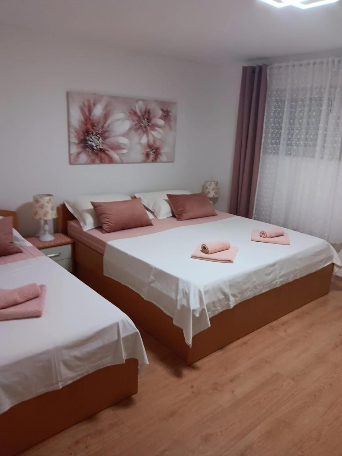Apartment Radalj Kaštela المظهر الخارجي الصورة