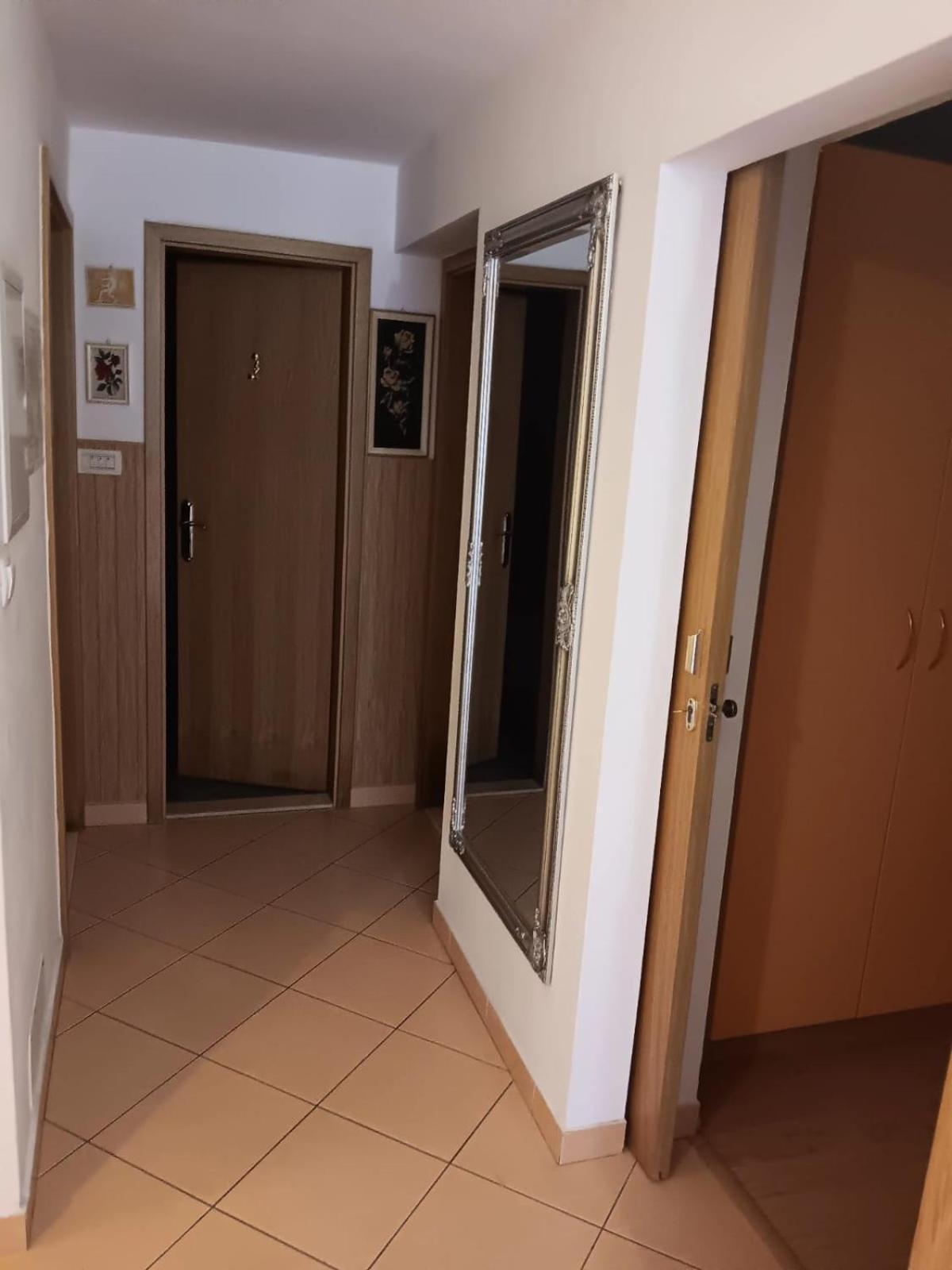 Apartment Radalj Kaštela المظهر الخارجي الصورة
