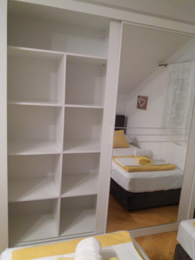 Apartment Radalj Kaštela المظهر الخارجي الصورة
